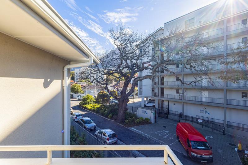 To Let 3 Bedroom Property for Rent in Rondebosch Western Cape
